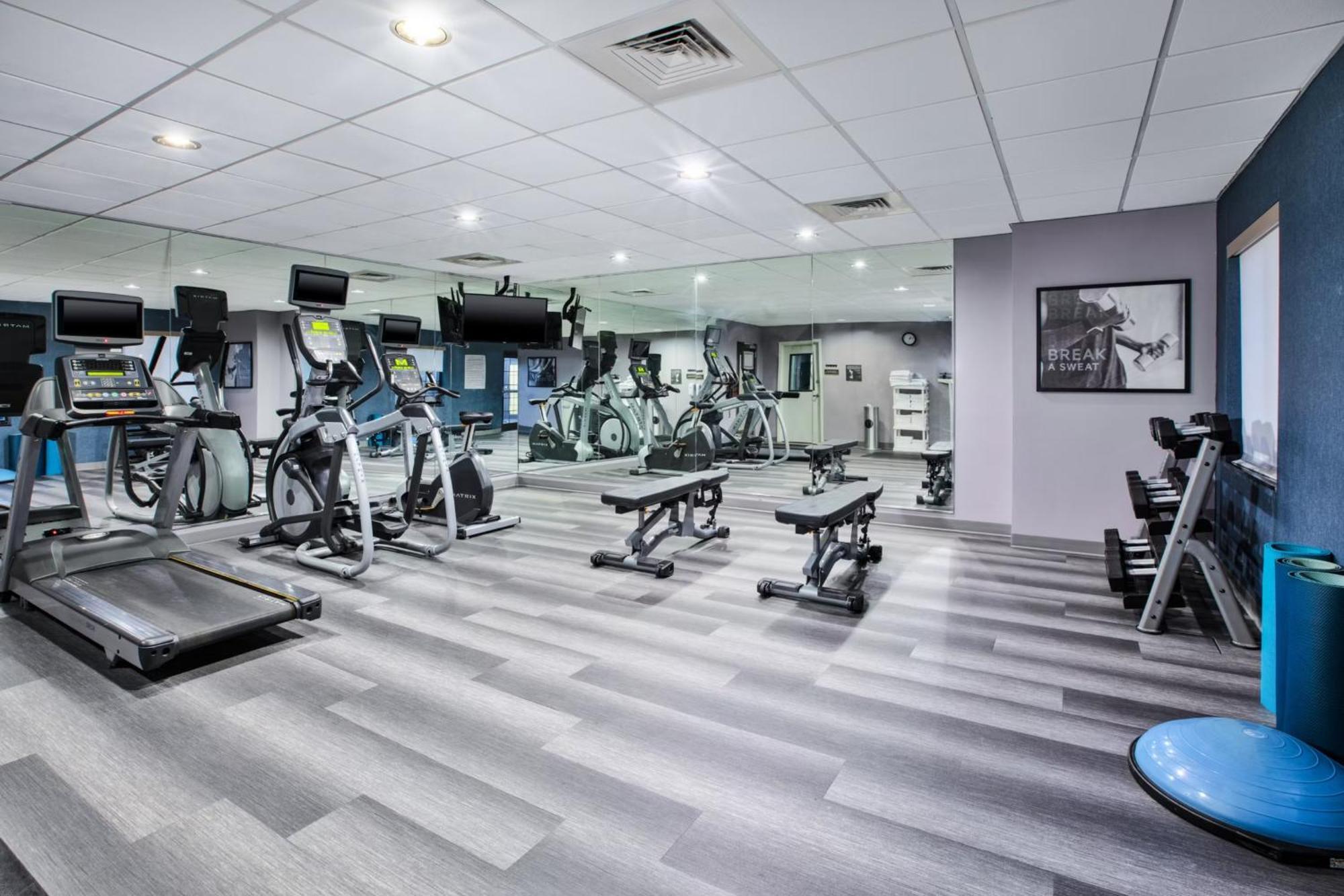 Staybridge Suites Omaha 80Th And Dodge By Ihg Extérieur photo
