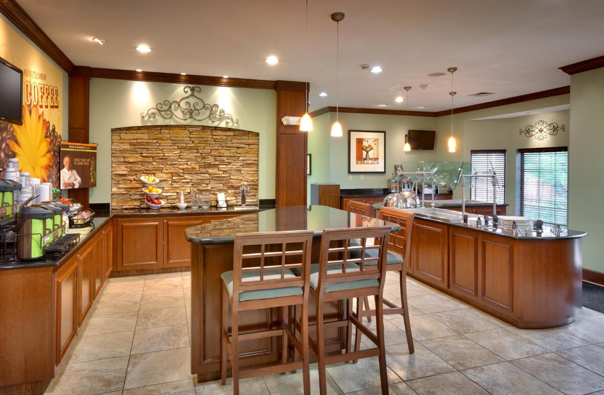 Staybridge Suites Omaha 80Th And Dodge By Ihg Extérieur photo